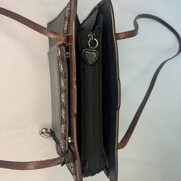 Brighton Paris Black Jagger Leather Vintage Peek a Boo Shoulder Purse Heart Trim - Picture 4 of 15